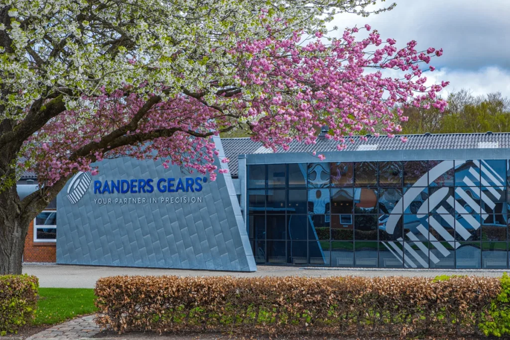 Randers Gears søger industritekniker: Flere ordrer og nye projekter giver behov for ny medarbejder