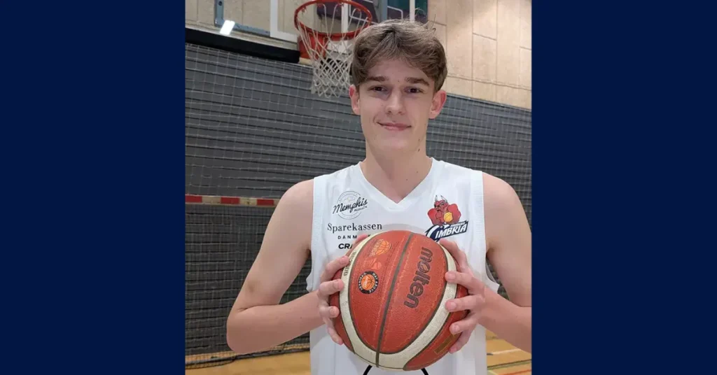 Fra idrætstime til ligahold: Asger fra Mariagerfjord Gymnasium træner nu med Randers Cimbrias Ligatrup