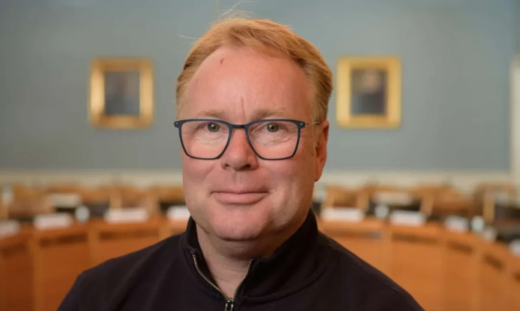 Debatindlæg: Tænk helheden – Staten bør sammen med kommunerne finde en fælles løsning ved Udbyhøj